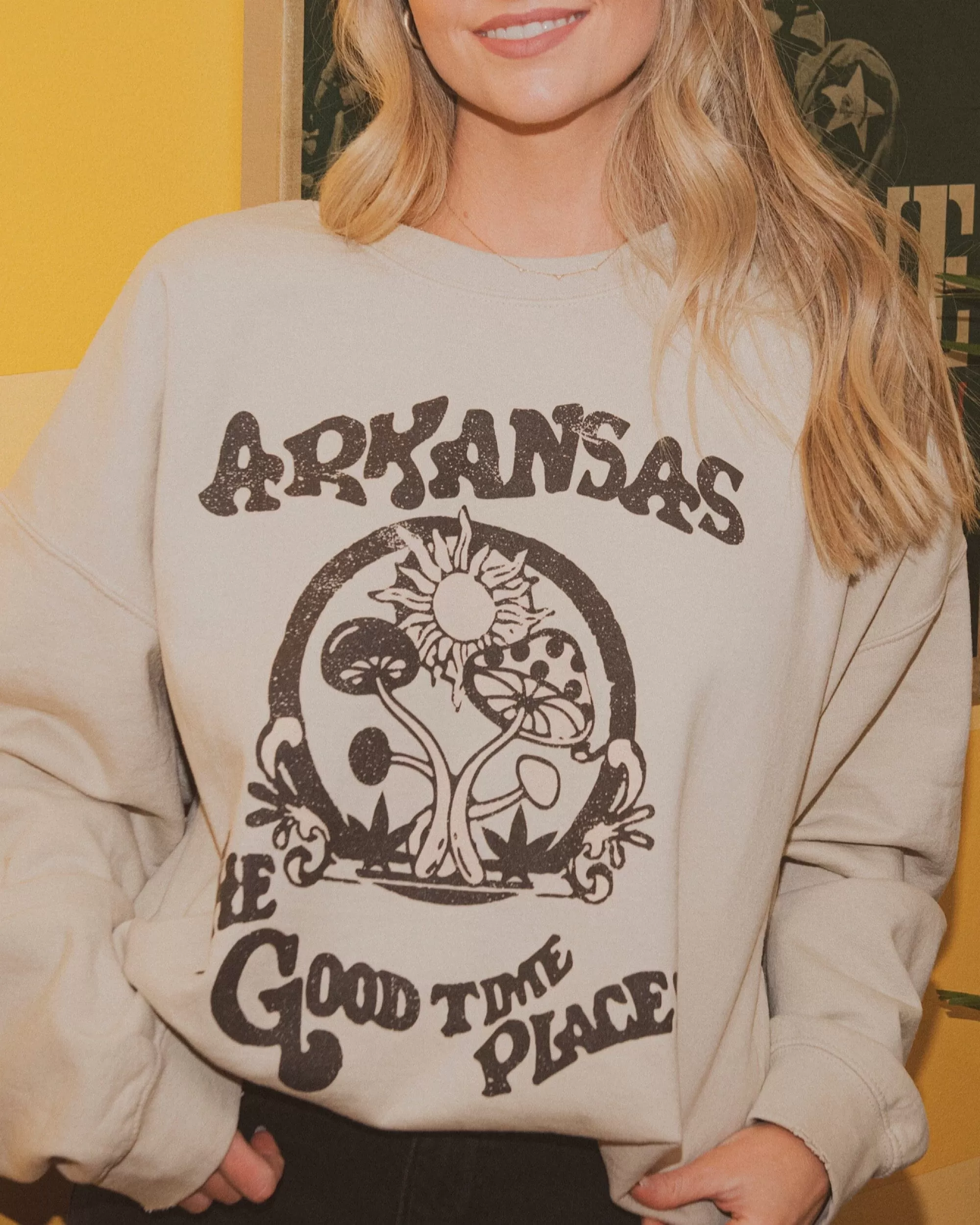 Arkansas The Good Time Place Sand Thrifted Sweatshirt