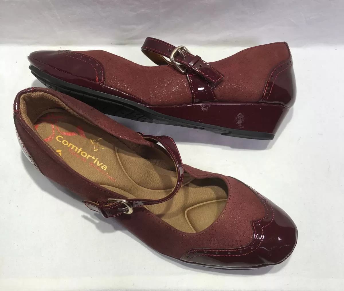 COMFORTIVA Women's •Amherst• Mary-jane Wedge  10M Bordeaux leather