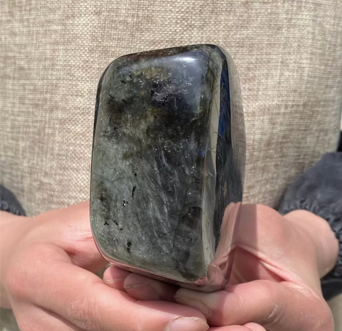 Natural Spectrolite Raw Gemstone Labradorite