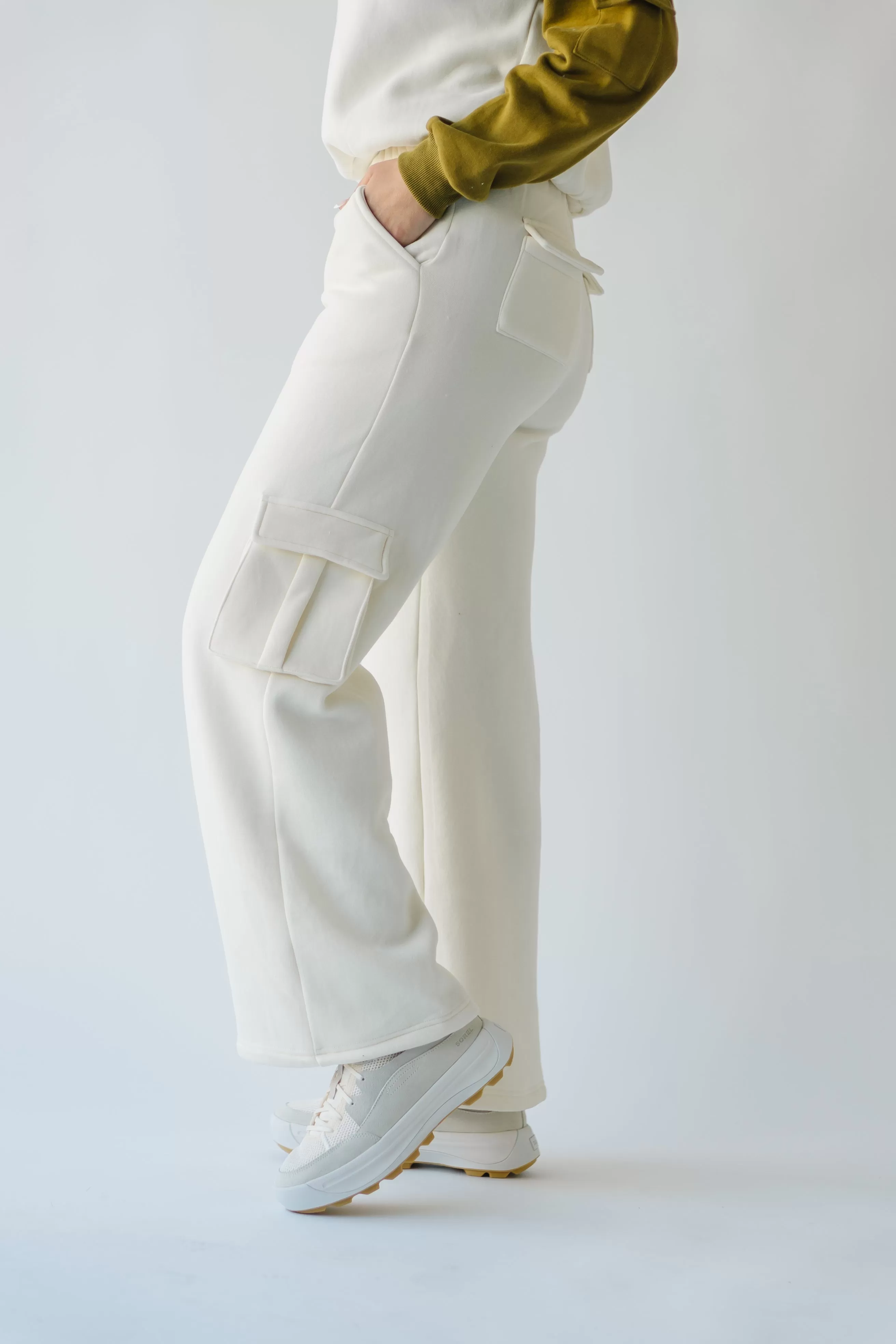 The Richland Cargo Sweatpants in Ivory